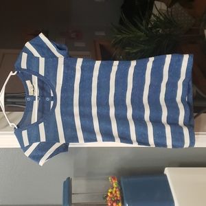 S Juniors Derek Heart Scoopneck Top.